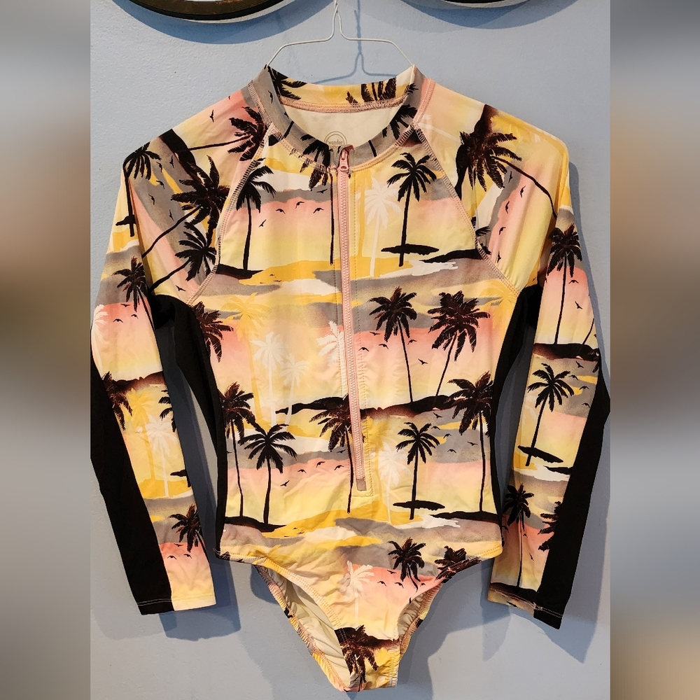 Wonder Nation EUC Tropical Patterned Long Sleeve Swimsuit with Pink Zipper XL